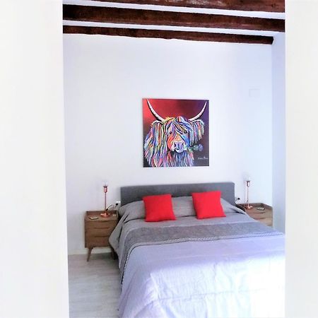 Total Valencia Lonja Apartment Bagian luar foto